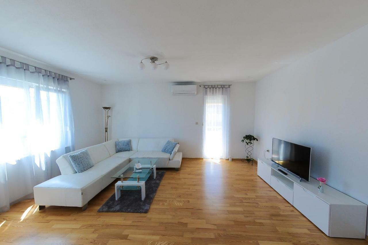 Apartment Neva Split Ngoại thất bức ảnh